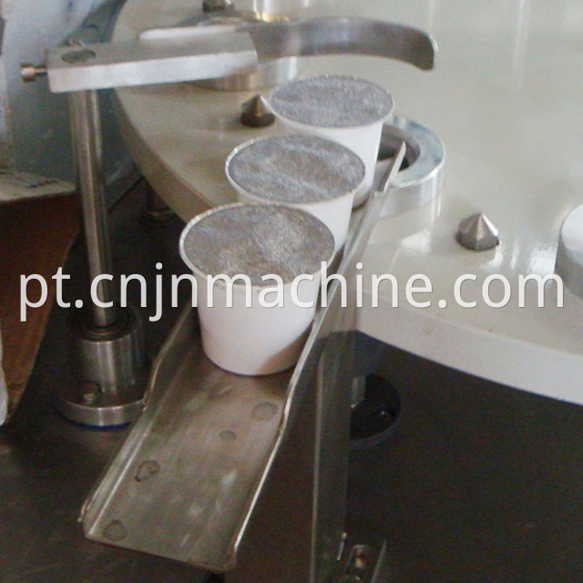 Máquina semiautomática de cápsulas de café Semi Automatic Coffee Capsule Machine